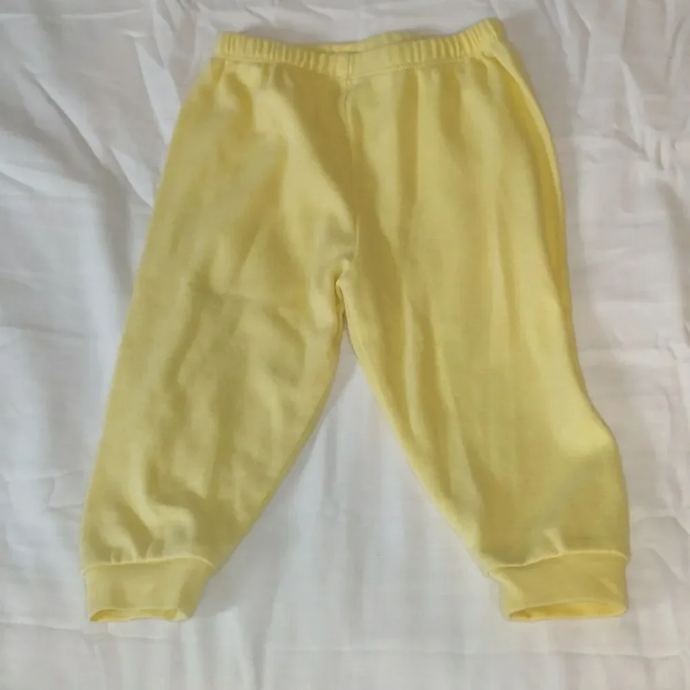Mixed Winter Bundle with‎ Top & 2 Bottoms!